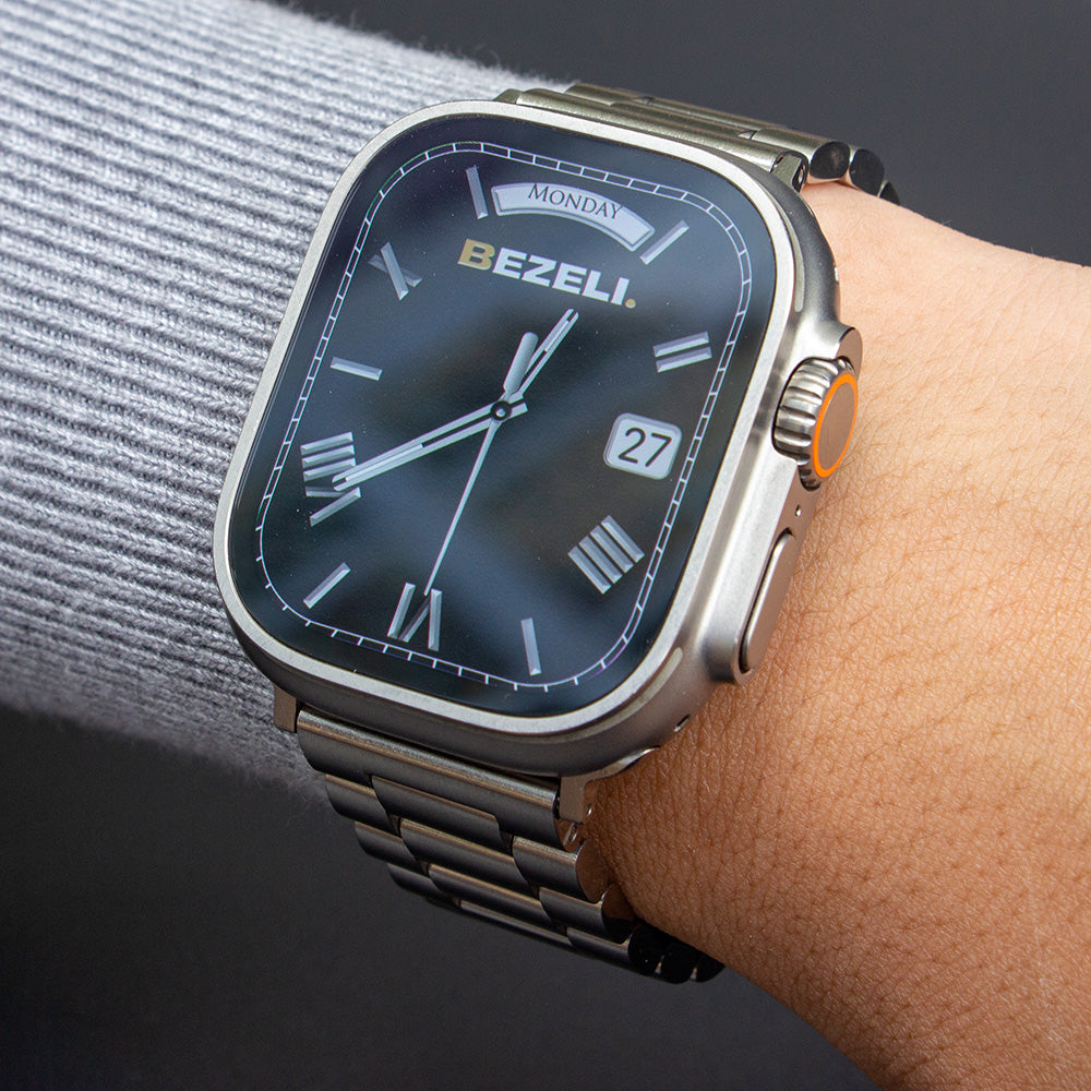 Classic Stainless Steel Apple Watch Strap