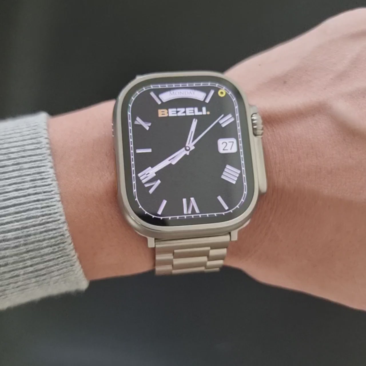 Classic Stainless Steel Apple Watch Strap